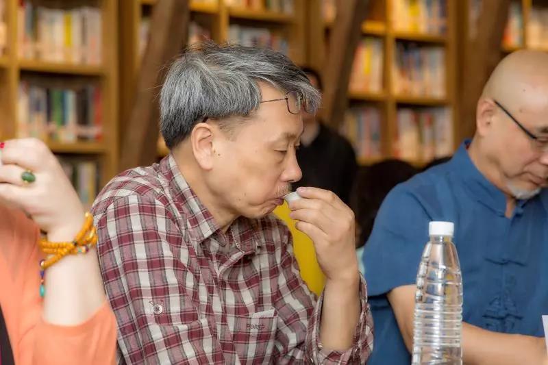 5d75ee71ec4d8.jpg 5d75ee71ec4d8.jpg