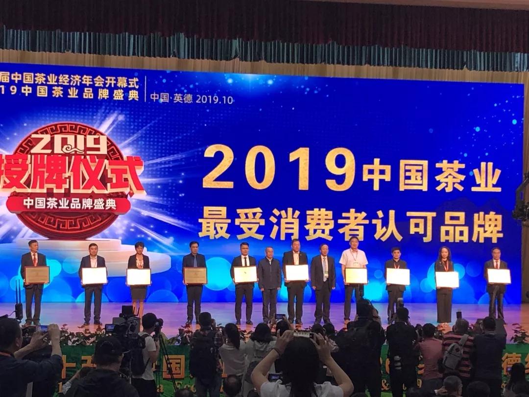 5dc381f954b7f.jpg 5dc381f954b7f.jpg