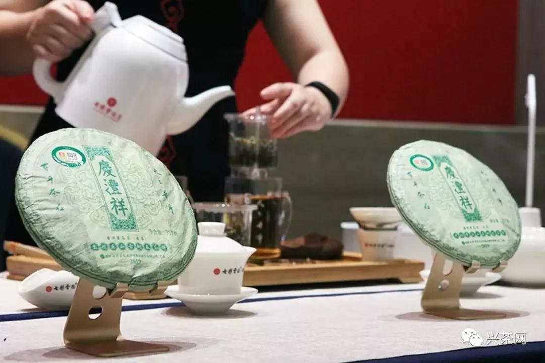 5dc3c82550f57.jpg 5dc3c82550f57.jpg